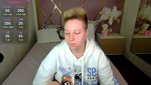 AlexandraGreen online show from September 2025 08:58:02 PM