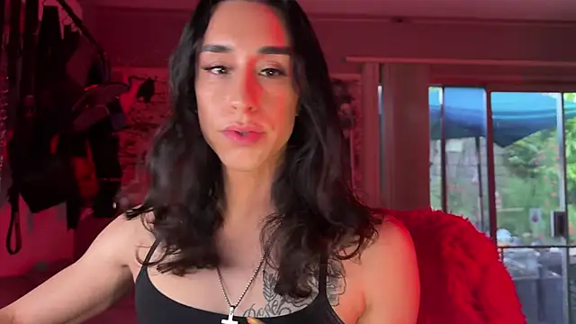 xoFrankie online show from March 2026 01:32:02 AM