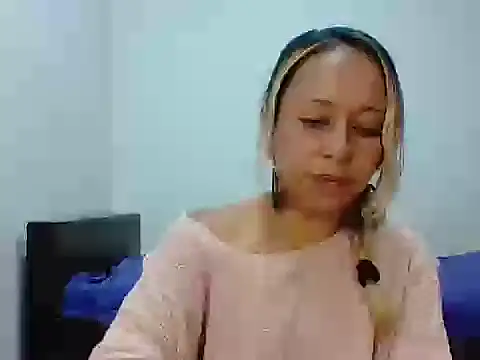 leah susman online show from October 2025 02:21:01 AM