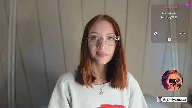 Snapshot of Alison_Ivannova chatting on October 2025 03:50:02 AM Alison Ivannova online show from October 2025 03:50:02 AM