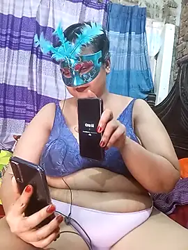 Tanisha-Chy online show from May 2026 05:42:04 PM