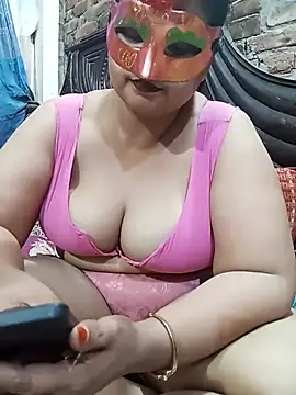Tanisha-Chy online show from June 2026 05:48:01 PM