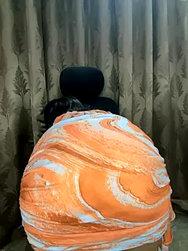 Snapshot of _Sanam_ chatting on October 2025 01:59:01 AM Sanam online show from October 2025 01:59:01 AM