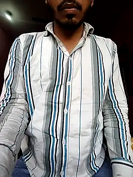 Snapshot of YourTarzan chatting on March 2026 07:48:02 AM YourTarzan online show from March 2026 07:48:02 AM