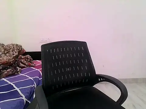its siya  online show from April 2026 07:49:01 PM