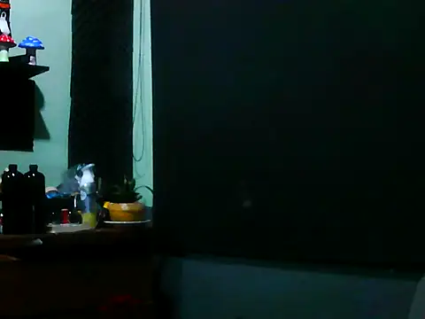 FFFNXXX online show from May 2026 10:18:02 PM