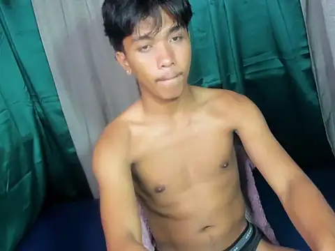 Snapshot of chris_hot_asian_loverboy chatting on March 2026 06:12:02 PM chris hot asian loverboy online show from March 2026 06:12:02 PM