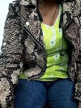 Snapshot of Rekha_89 chatting on December 2025 03:04:01 AM Rekha 89 online show from December 2025 03:04:01 AM