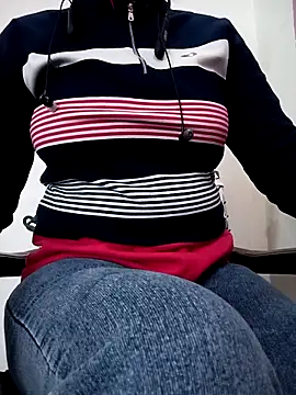 Snapshot of Rekha_89 chatting on December 2025 03:24:02 AM Rekha 89 online show from December 2025 03:24:02 AM