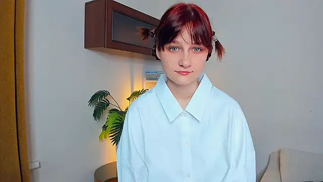 Snapshot of KatyKufel chatting on September 2025 06:40:01 PM KatyKufel online show from September 2025 06:40:01 PM