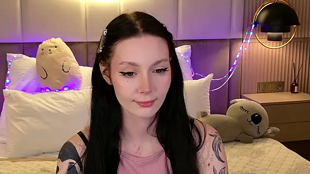 Snapshot of Goldy_Stark chatting on February 2026 08:47:01 PM Goldy Stark online show from February 2026 08:47:01 PM