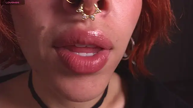 Snapshot of bri_von_dhara__ chatting on May 2026 10:19:01 PM bri von dhara online show from May 2026 10:19:01 PM