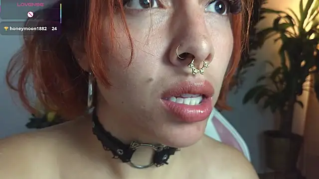 Snapshot of bri_von_dhara__ chatting on May 2026 07:15:01 PM bri von dhara online show from May 2026 07:15:01 PM