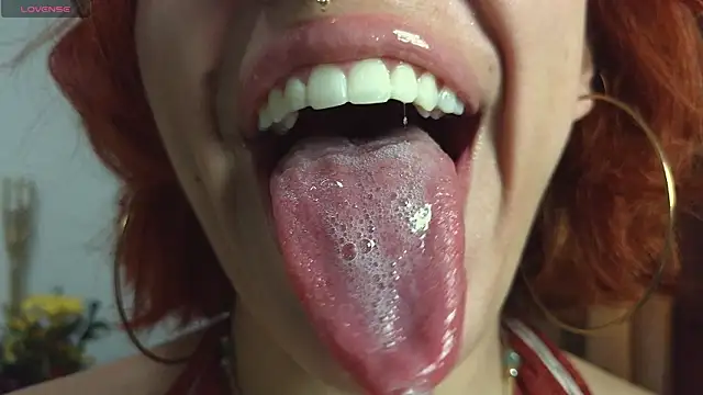Snapshot of bri_von_dhara__ chatting on June 2026 04:41:02 PM bri von dhara online show from June 2026 04:41:02 PM
