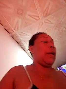 Naomi-Mature online show from February 2026 09:45:01 AM