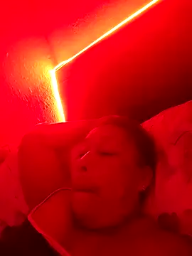 Naomi-Mature online show from March 2026 08:21:02 AM