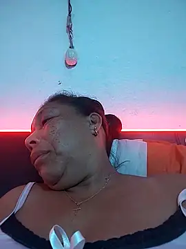 Naomi-Mature online show from March 2026 09:28:02 AM