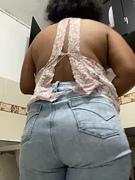 Snapshot of Rizos_hot_official chatting on October 2025 02:24:02 PM Rizos hot official online show from October 2025 02:24:02 PM