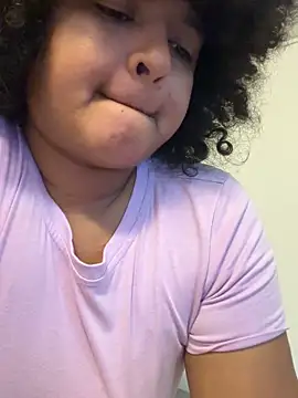 Snapshot of Rizos_hot_official chatting on November 2025 11:21:02 PM Rizos hot official online show from November 2025 11:21:02 PM