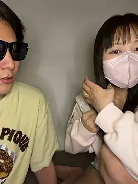 erokami36 online show from May 2026 05:17:02 PM