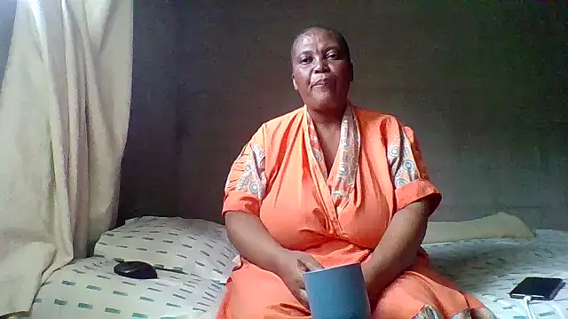 Snapshot of lolla01sweetness chatting on February 2026 01:17:01 PM lolla01sweetness online show from February 2026 01:17:01 PM