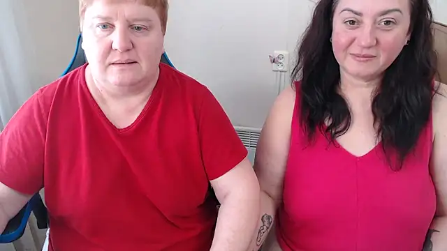 Snapshot of Bertie_Adeline chatting on February 2026 02:24:01 PM Bertie Adeline online show from February 2026 02:24:01 PM