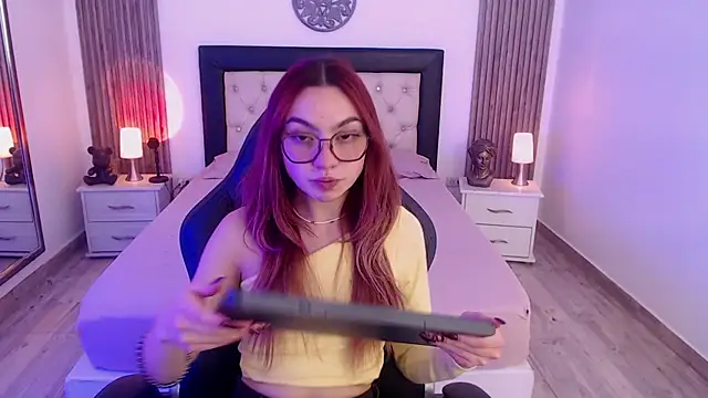 Snapshot of Red_kytty6 chatting on October 2025 07:51:01 PM Red kytty6 online show from October 2025 07:51:01 PM