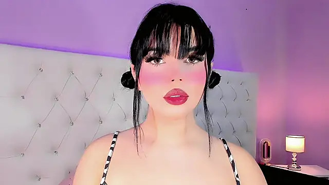 Snapshot of DaniielaV chatting on September 2025 02:09:02 PM DaniielaV online show from September 2025 02:09:02 PM