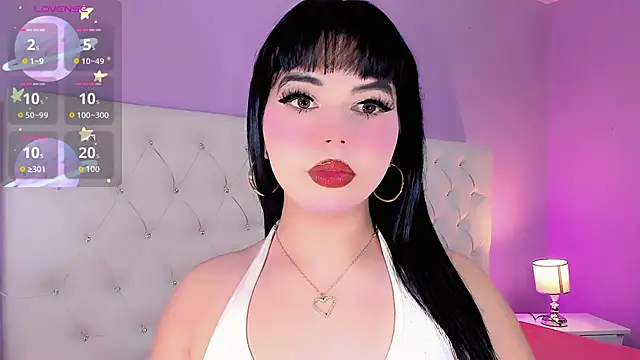 Snapshot of DaniielaV chatting on October 2025 02:05:01 PM DaniielaV online show from October 2025 02:05:01 PM