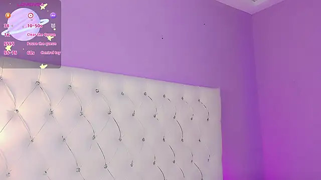 DaniielaV online show from February 2026 02:01:02 PM