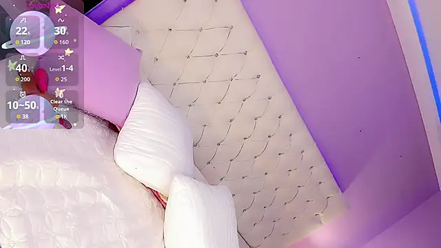 DaniielaV online show from March 2026 12:45:01 PM