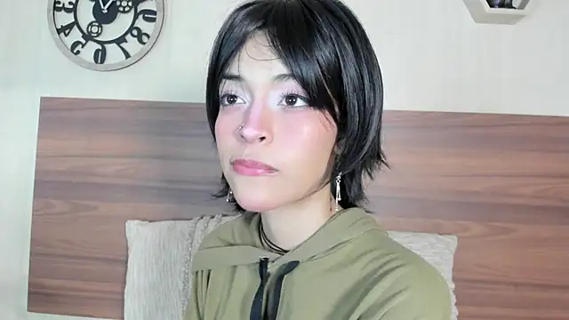 Snapshot of AnnyKitty_ chatting on September 2025 04:03:01 AM AnnyKitty online show from September 2025 04:03:01 AM