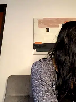 KloePink  online show from October 2025 12:03:01 PM