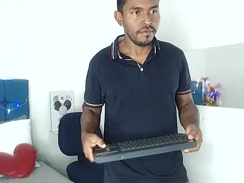 Adam Morgan2 online show from November 2025 04:11:01 AM