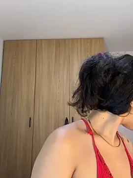 CatadeLuca online show from October 2025 02:34:01 PM