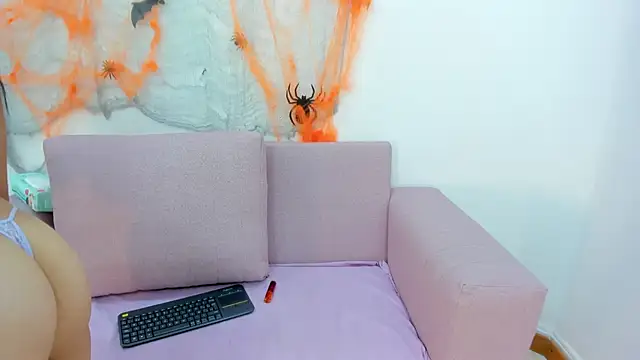 Zai zuleta online show from October 2025 12:26:01 PM