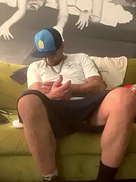 Hothotboyg online show from January 2026 08:11:02 PM