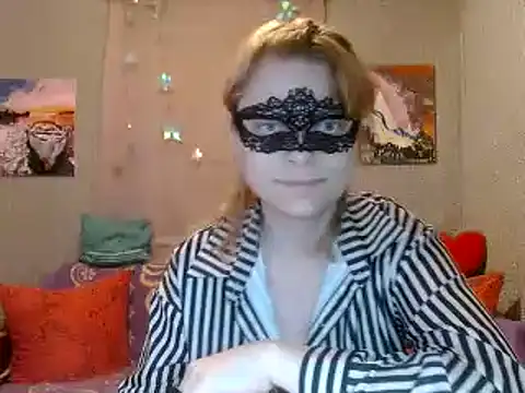 Miss Nona online show from April 2026 12:29:02 PM