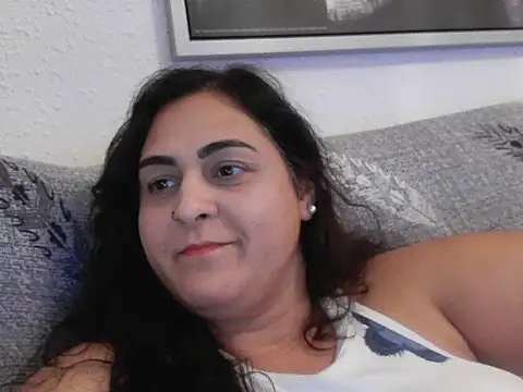 Snapshot of FrancescaDarkBloom chatting on September 2025 10:31:02 PM FrancescaDarkBloom online show from September 2025 10:31:02 PM