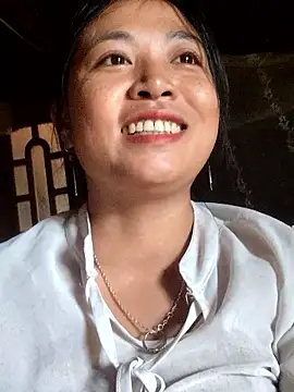 Angela-babyxx online show from October 2025 02:01:02 AM