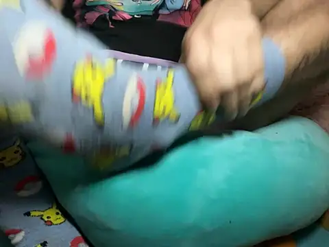 Snapshot of GeekyUCTop chatting on March 2026 07:14:02 PM GeekyUCTop online show from March 2026 07:14:02 PM