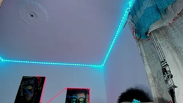 Big latinax online show from February 2026 06:56:02 AM