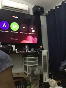Apineapple07 online show from August 2026 12:56:01 AM
