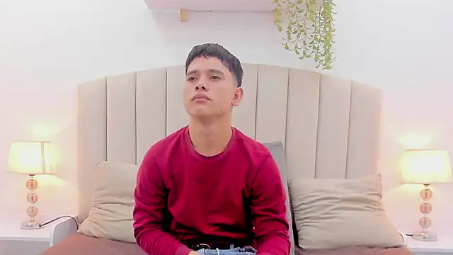 aron twink66 online show from September 2025 01:33:01 PM