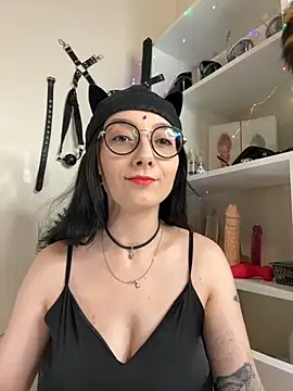 Jinhee Tiny online show from October 2025 09:38:02 AM