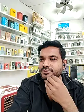 Snapshot of avi007p chatting on November 2025 08:56:01 AM avi007p online show from November 2025 08:56:01 AM