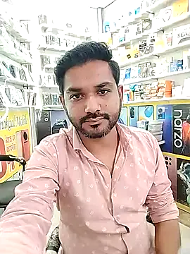 Snapshot of avi007p chatting on November 2025 10:58:01 AM avi007p online show from November 2025 10:58:01 AM