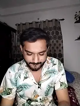 Snapshot of avi007p chatting on November 2025 07:19:02 PM avi007p online show from November 2025 07:19:02 PM