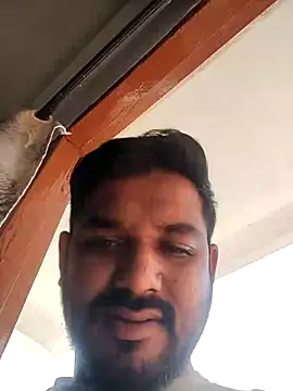 Snapshot of avi007p chatting on December 2025 04:51:01 AM avi007p online show from December 2025 04:51:01 AM