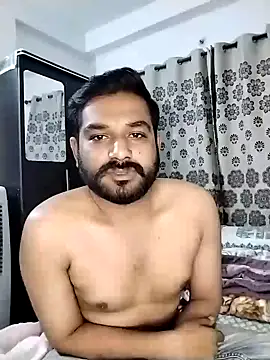 Snapshot of avi007p chatting on January 2026 05:27:02 PM avi007p online show from January 2026 05:27:02 PM